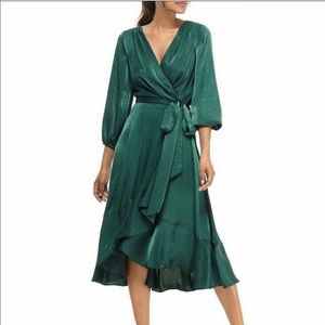 **48 HR Sale** Gal Meets Glam Jennifer Satin Dress